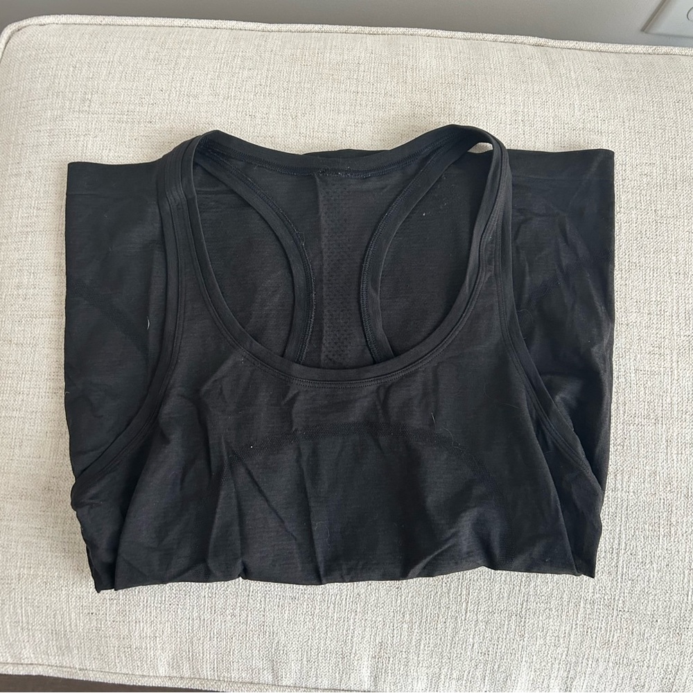 lululemon Run Swiftly Tech Tank 2.0 - Size 8